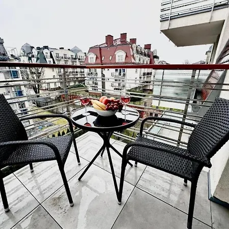 Wyspa Uznam Promenada Mistral *