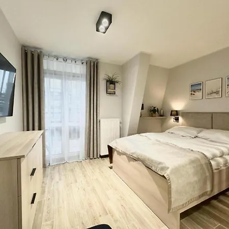 Wyspa Uznam Promenada Mistral アパート *